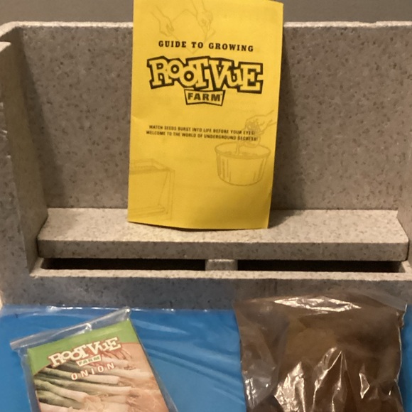 Science Project Root-Vue Farm - Picture 6 of 7